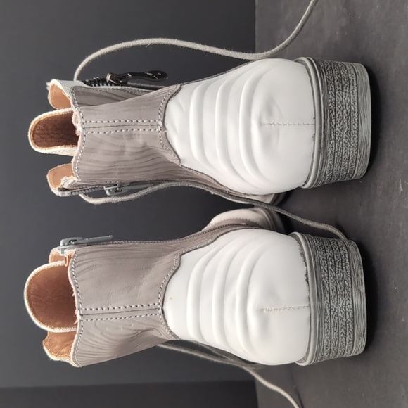 Portofino Women's Gray/White Leather Lace-up Booties With Side Zipper, Size 40. - Picture 5 of 11